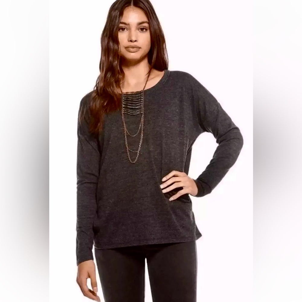 Chaser Black Pullover Criss Cross Back NWT Sz M MSRP: $50 Activewear